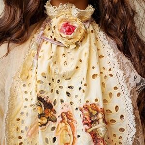 European Cotton Lace Jabot Appliqué Botticelli Art Magnolia/Rose Pin
